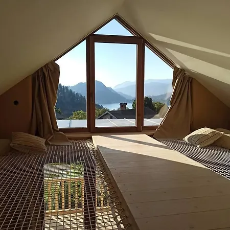 Clay With View * Bled